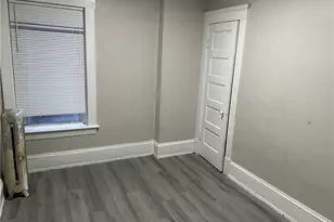 3074 W 25th St, Loveland, OH 44113 - Photo 7