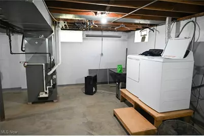 1728 Parkman Road NW, Warren, OH 44485 - Photo 25