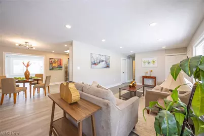 5361 Diana Lynn Drive, Stow, OH 44224 - Photo 9