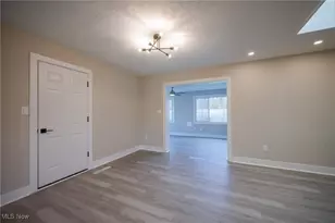 5361 Diana Lynn Dr, Stow, OH 44224 - Photo 9