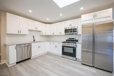 5361 Diana Lynn Drive, Stow, OH 44224 - Photo 3