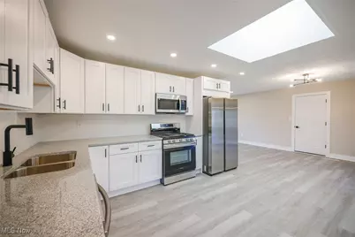 5361 Diana Lynn Drive, Stow, OH 44224 - Photo 5