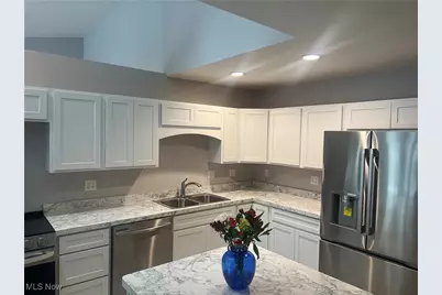 203 Knollton Drive, Millersburg, OH 44654 - Photo 5