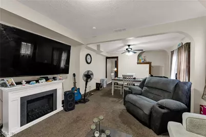 1350 E Erie Avenue, Lorain, OH 44052 - Photo 5