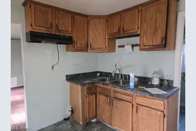 2549 E 82nd Street, Loveland, OH 44104 - Photo 3