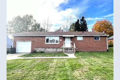 2951 Kirby Avenue NE, Canton, OH 44705 - Photo 1