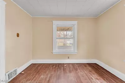 16110 Huntmere Avenue, Loveland, OH 44110 - Photo 11