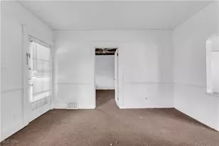 16110 Huntmere Ave, Loveland, OH 44110 - Photo 25