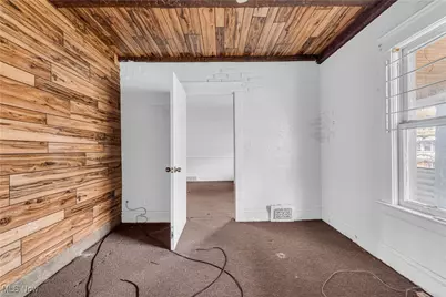 16110 Huntmere Avenue, Loveland, OH 44110 - Photo 21