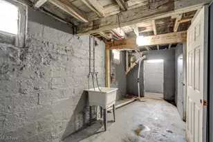 920 Bloomfield Ave, Akron, OH 44302 - Photo 43