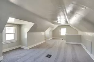 920 Bloomfield Ave, Akron, OH 44302 - Photo 39