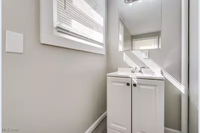 920 Bloomfield Avenue, Akron, OH 44302 - Photo 25