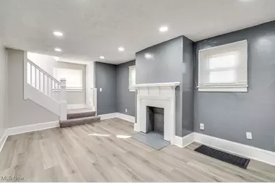 920 Bloomfield Avenue, Akron, OH 44302 - Photo 3