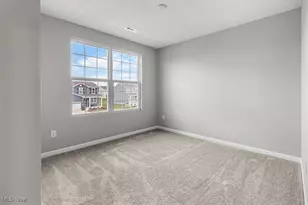 23663 Victory Ln, Columbia Station, OH 44028 - Photo 17