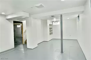 1810 Northfield Ave NW, Warren, OH 44485 - Photo 31