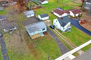 1810 Northfield Ave NW, Warren, OH 44485 - Photo 41