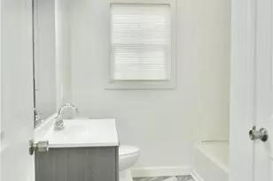 1810 Northfield Ave NW, Warren, OH 44485 - Photo 17