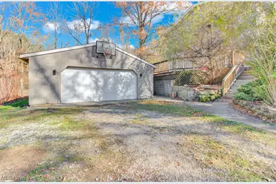 27 Delaware Trail, Malvern, OH 44644 - Photo 3