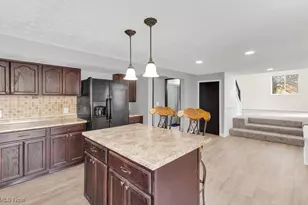 27 Delaware Trail, Malvern, OH 44644 - Photo 9