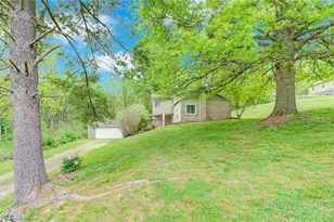 27 Delaware Trail, Malvern, OH 44644 - Photo 33