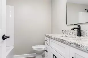 69 E Grant St, Alliance, OH 44601 - Photo 15