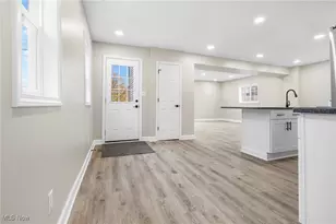 69 E Grant St, Alliance, OH 44601 - Photo 13