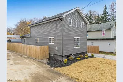 69 E Grant Street, Alliance, OH 44601 - Photo 3