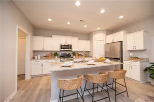 9264 Sharrott Rd, Poland, OH 44514 - Photo 11