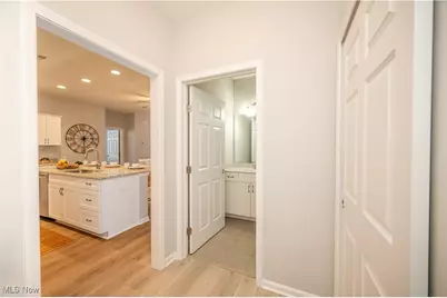 9264 Sharrott Road #1803, Poland, OH 44514 - Photo 5