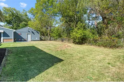 1115 41st Street NW, Canton, OH 44709 - Photo 19