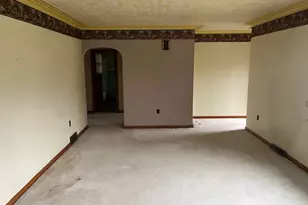 36200 Westwood Dr, North Ridgeville, OH 44039 - Photo 3