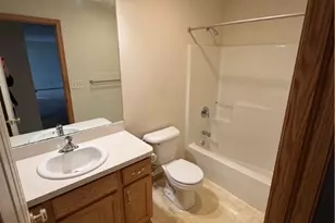 762 Maplewood Ave, Sheffield Lake, OH 44054 - Photo 21