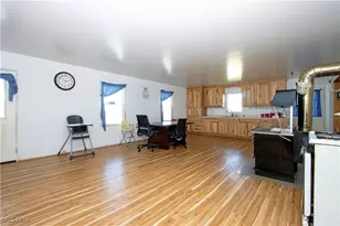 11890 Black River School Rd, Homerville, OH 44235 - Photo 19