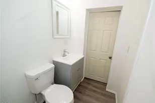 911 N Water St, Uhrichsville, OH 44683 - Photo 21