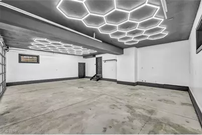 31900 Chardon Road, Willoughby Hills, OH 44094 - Photo 37