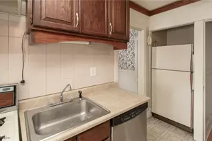 118 N Main St, Poland, OH 44514 - Photo 25