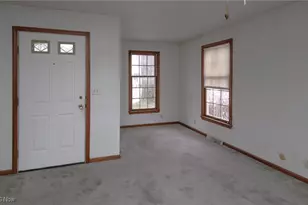 118 N Main St, Poland, OH 44514 - Photo 9