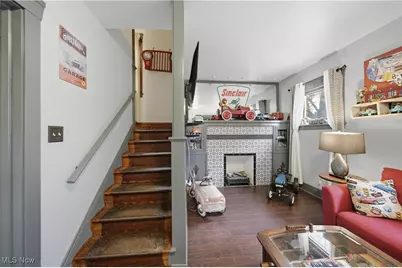 554 Morningview Avenue, Akron, OH 44305 - Photo 11