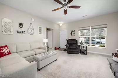 3439 Morningside Way, Lorain, OH 44053 - Photo 5