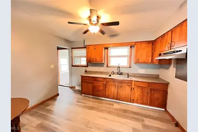 1203 E 17th Street, Ashtabula, OH 44004 - Photo 7