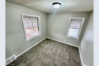 25731 Zeman Avenue, Euclid, OH 44132 - Photo 13