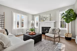 128 N Canfield Niles Rd, Austintown, OH 44515 - Photo 7