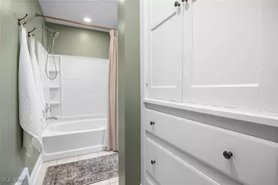 150 Denison Avenue, Elyria, OH 44035 - Photo 25