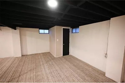 3325 Sunnybrooke Drive, Youngstown, OH 44511 - Photo 39