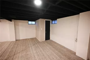 3325 Sunnybrooke Dr, Youngstown, OH 44511 - Photo 39