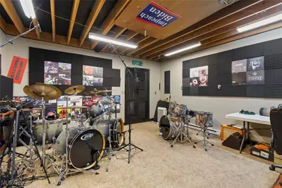 702 Netherwood Avenue NW, Canton, OH 44708 - Photo 27