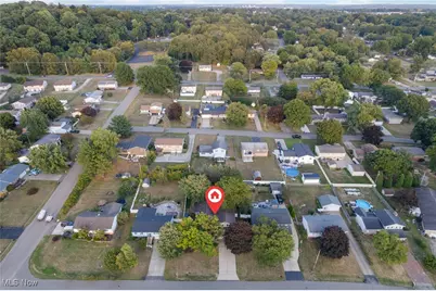 702 Netherwood Avenue NW, Canton, OH 44708 - Photo 3