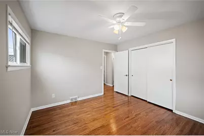 29488 Woodway Drive, Wickliffe, OH 44092 - Photo 11