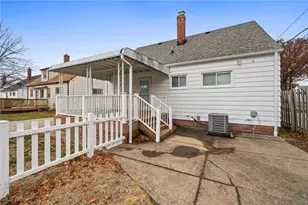 29488 Woodway Dr, Wickliffe, OH 44092 - Photo 27