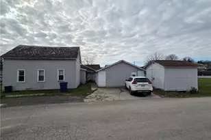 705 Railroad St, Caldwell, OH 43724 - Photo 3